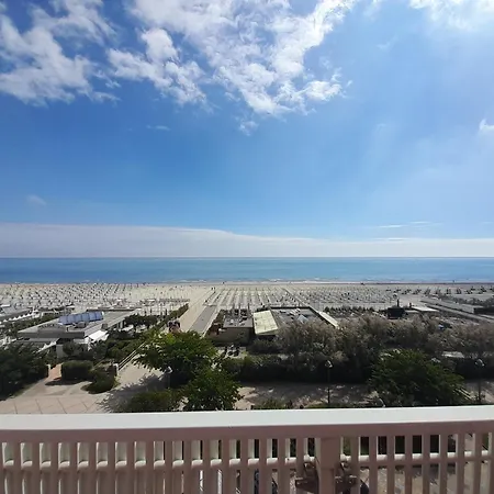 Delfino Hotel 3*