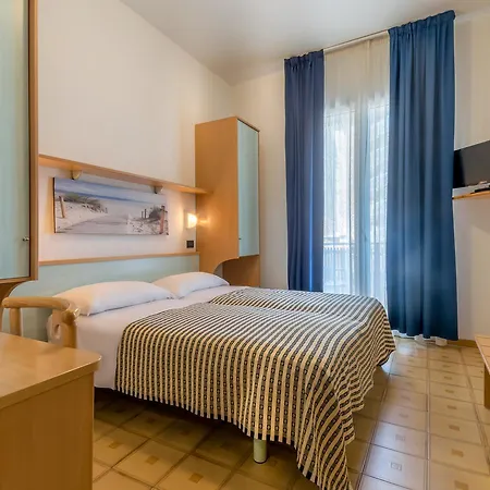 Hotell Delfino 3*