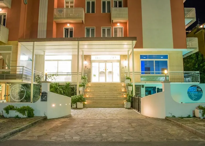 Delfino Milano Marittima